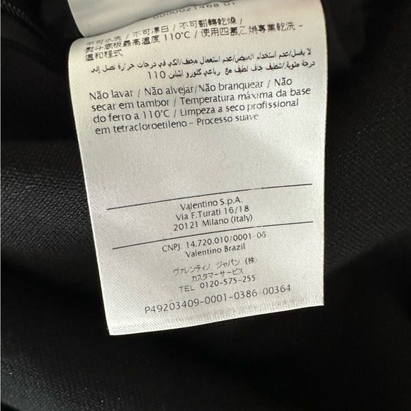 Beautiful Red Valentino black dress w cute peplum accents on pockets n sleeves - Picture 3 of 7